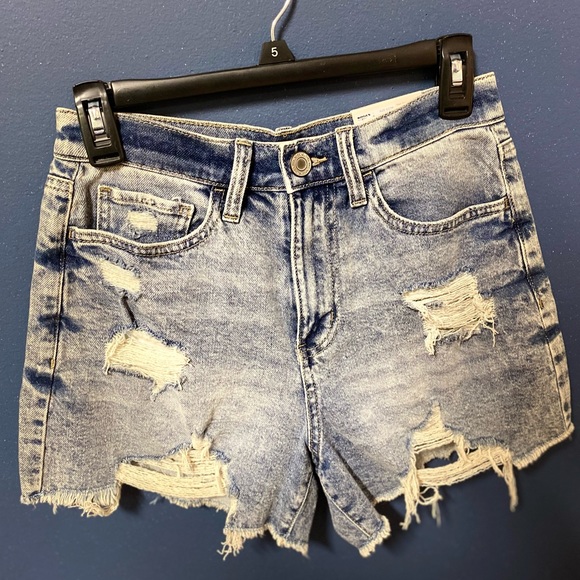 Soso Boyfriend Shorts - Picture 1 of 4